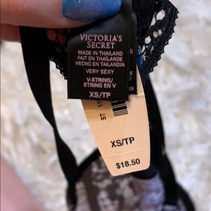 Victoria's Secret Intimates & Sleepwear - Nwt vs thong Victoria's Secret Intimates & Sleepwear - Nwt vs thong